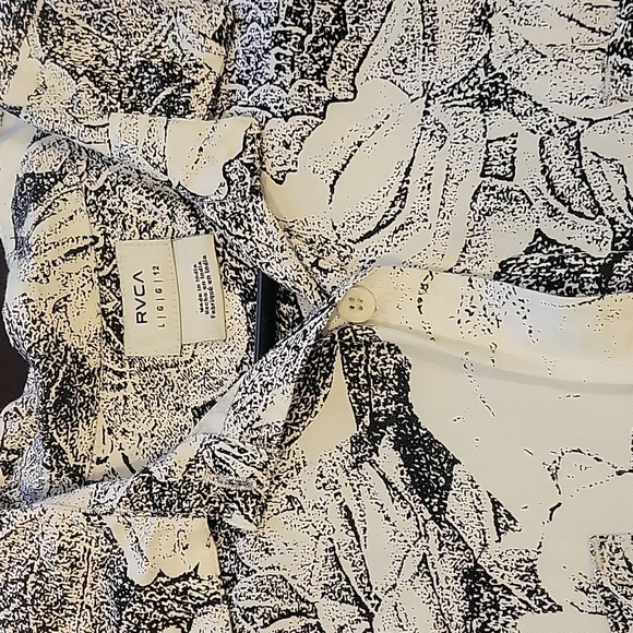 RVCA Button Up - Picture 2 of 2